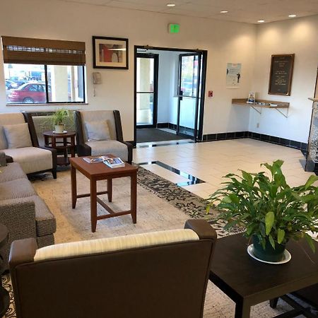 Super 8 By Wyndham Klamath Falls Zewnętrze zdjęcie