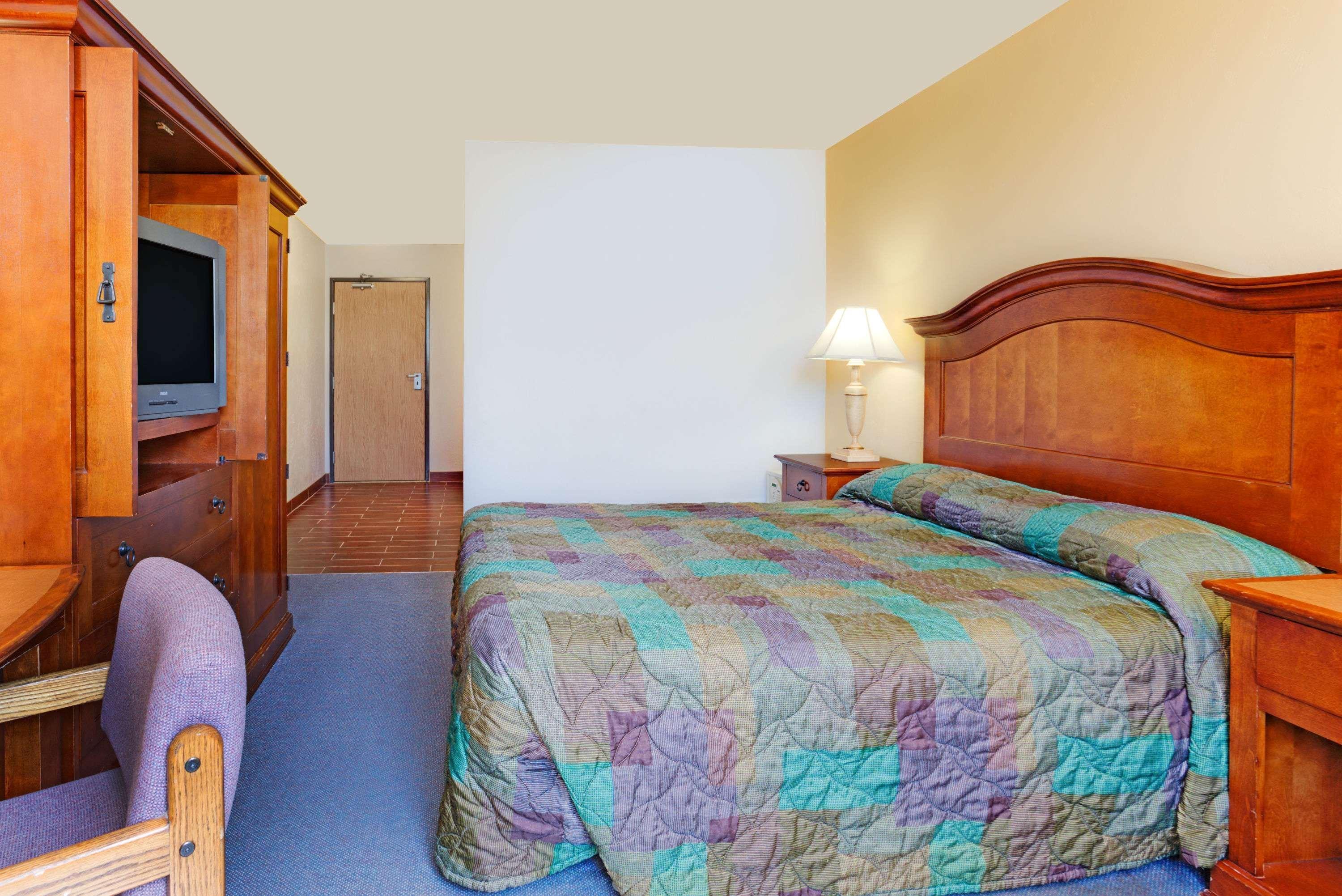 Super 8 By Wyndham Klamath Falls Zewnętrze zdjęcie