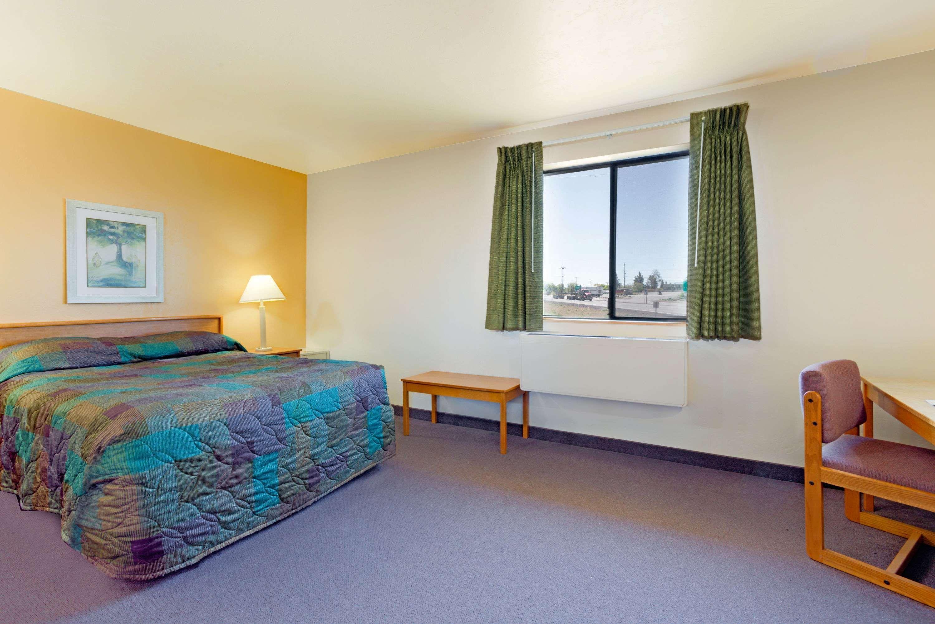 Super 8 By Wyndham Klamath Falls Zewnętrze zdjęcie