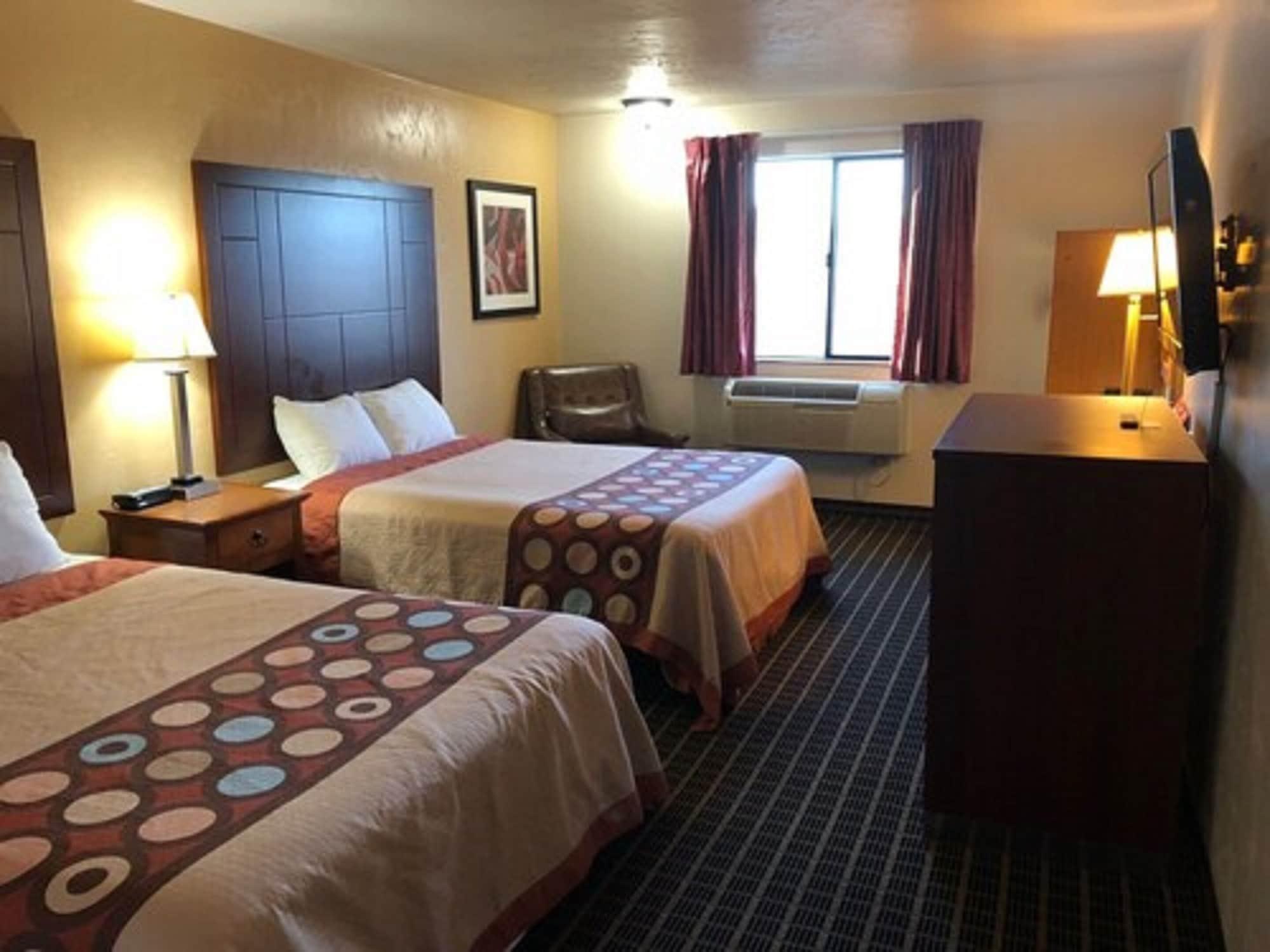 Super 8 By Wyndham Klamath Falls Zewnętrze zdjęcie