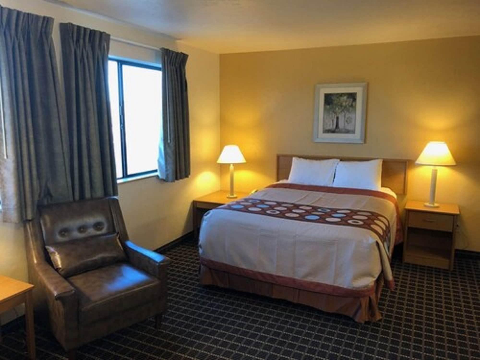 Super 8 By Wyndham Klamath Falls Zewnętrze zdjęcie