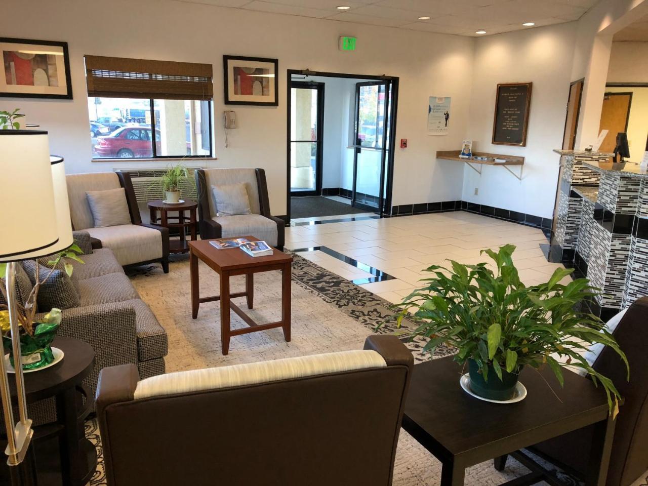 Super 8 By Wyndham Klamath Falls Zewnętrze zdjęcie